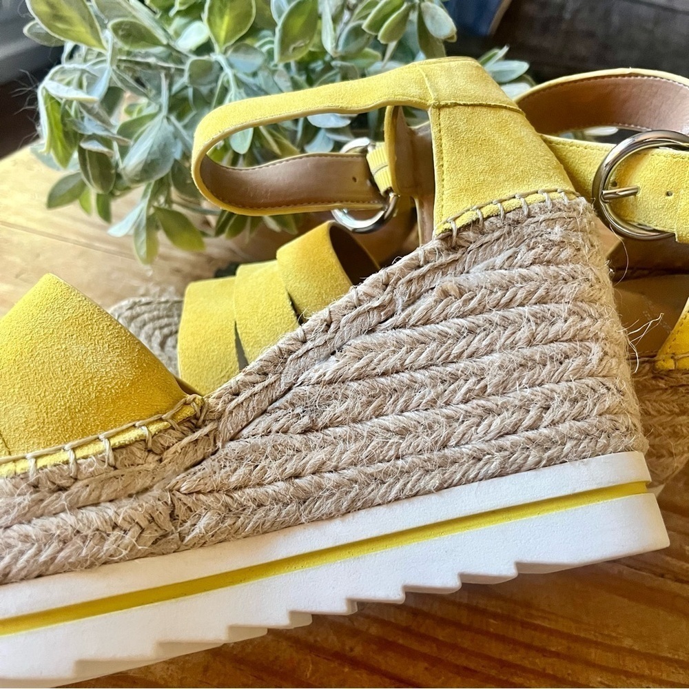 Marc Fisher Sammy Yellow Suede Espadrille Wedge Platform Sandel 9.5 NWOB - Picture 7 of 16